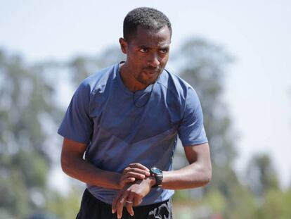 Bekele controlará desde su 'smartwatch' su ritmo a lo largo de toda la carrera.