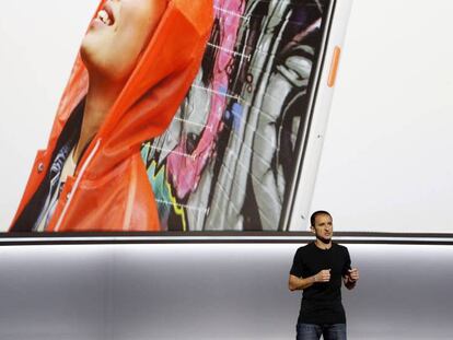 Mario Queiroz, vicepresidente de Google explica las funciones del nuevo Pixel 2.