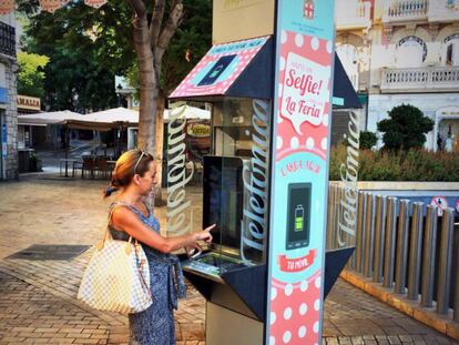 Un futuro útil para las cabinas telefónicas