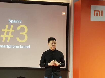 Donovan Sung, director de marketing de Xiaomi. En vídeo, vídeo promocional del Xiaomi Mix 2S.