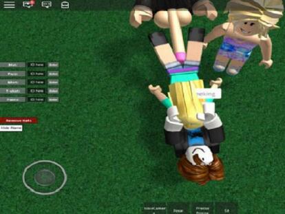 Uno de los pantallazos que muestran una escena de una violación sexual virtual en Roblox, publicado por Amber Petersen en Facebook. En vídeo, tráiler del videojuego.