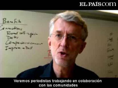 Jeff Jarvis: "Algunos periódicos se están disparando a sí mismos"