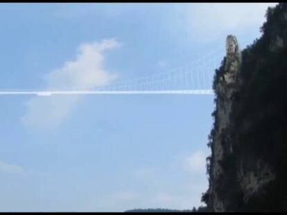 Así será el puente colgante más largo y alto del mundo