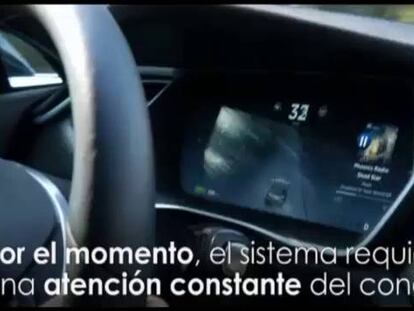 Tesla hace sus coches autoconducibles