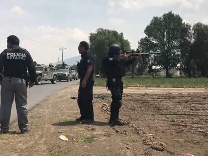 Territorio huachicol: la batalla por el robo de combustible arrecia en México