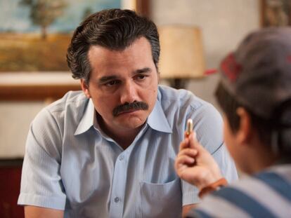 Wagner Moura como Pablo Escobar en 'Narcos', una de las series de Netflix más vistas en 'prime time' en España.