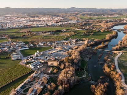 Zona donde posiblemente estuvo Medina Al Zahira, a la izquierda del río Guadalquivir.