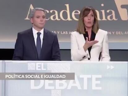 Los presentadores del debate, Vicente Vallés y Ana Blanco.