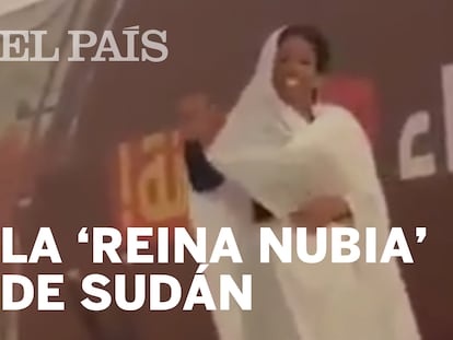 La ‘kandaka’ que canta a la revolución en Sudán