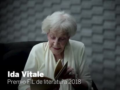 Ida Vitale, durante la Feria Internacional del Libro de Guadalajara.