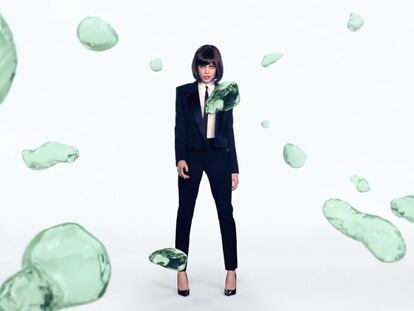 Cara Delevingne protagoniza su primer vídeo musical