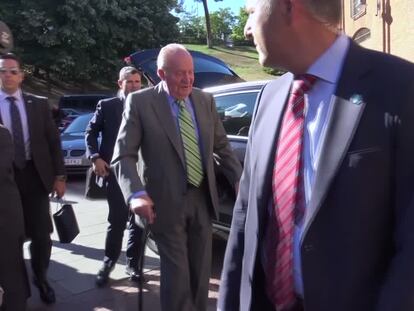 El rey Juan Carlos presenta una segunda declaración ante la Agencia
Tributaria y paga cuatro millones