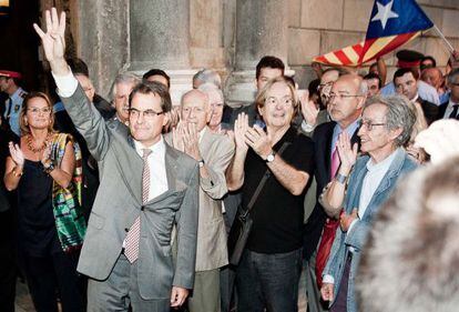 Artur Mas, en la plaza de Sant Jaume, tras su entrevista en Madrid con Mariano Rajoy.