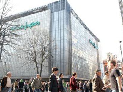 Edificio del Corte Ingles de Bilbao. 