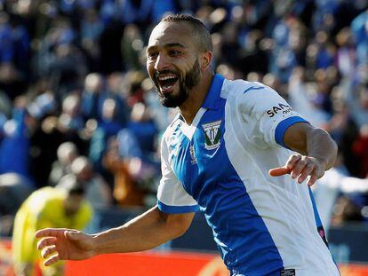 El Zhar celebra su gol marcado ante el Villarreal.