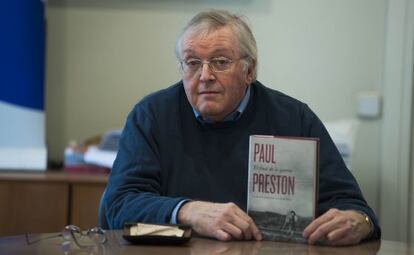 El hispanista inglés Paul Preston, este martes.