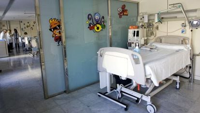 Sala de diálisis en un hospital catalán.
