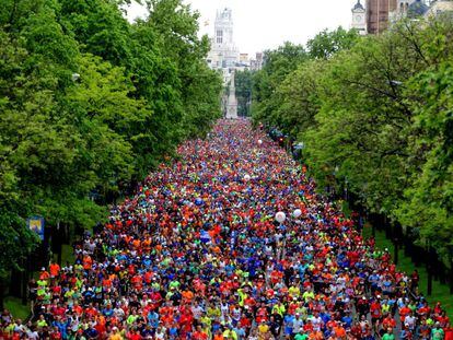 Maraton popular que se ha celebrado esta mañana por las calles de Madrid. Foto: Jaime Villanueva.