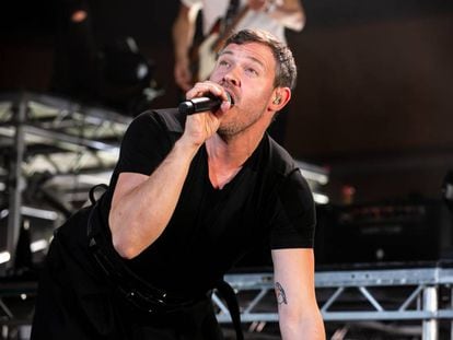 El cantante británico Will Young durante un concierto en 2019. 