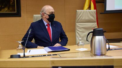 El exministro Jorge Fernández Díaz, este jueves, en la comisión de investigación sobre Kitchen.