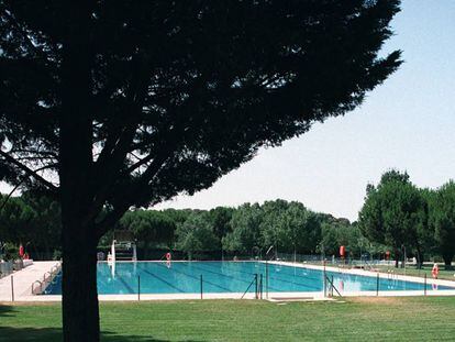 Una piscina municipal.