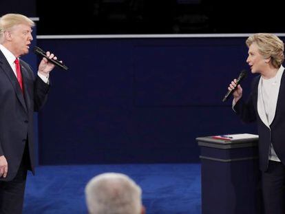Donald Trump y Hillary Clinton durante el debate