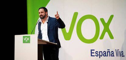 El presidente de Vox, Santiago Abascal, durante su intervención en un acto público en Teruel. 