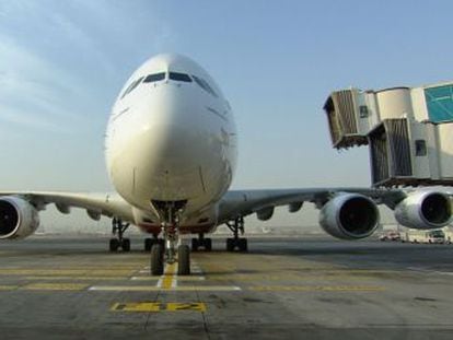 El avión comercial más grande del mundo opera regularmente en España desde hace tres años. ¿Qué desafíos plantea a un aeropuerto la llegada del gigante europeo?