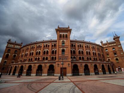 Explanada de la plaza de toros de Las Ventas.