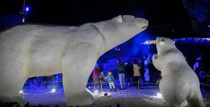 La Montaña Helada, ocupada por un oso polar gigante y su osezno, es una de las novedades de esta edición. 