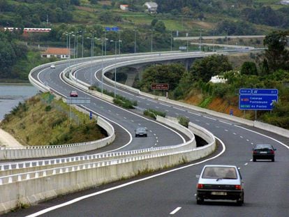 Autopista del Atl&aacute;ntico a su paso por Pontevedra.