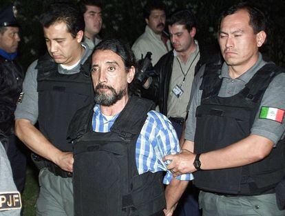 Mario Villanueva Madrid, exgobernador de Quintana Roo, tras su detención en 2001