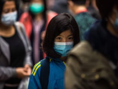 Hubei, la provincia china más afectada por la epidemia reconoce que escasean los suministros médicos