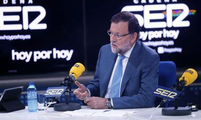 Rajoy entrevistado por Pepa Bueno en la Cadena Ser.