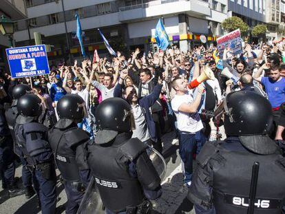 Protesta de los pescadores del cerco en Santiago