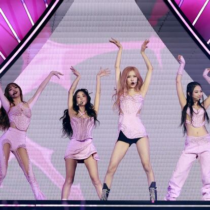 Las dificultades que tienen los idols del K-Pop para tener pareja