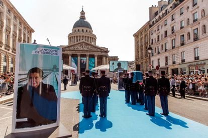 Ceremonia de entrada al Panteón de Simone Veil, este domingo en París.