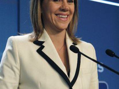 La secretaria general del PP, Dolores de Cospedal, ayer en rueda de prensa.