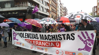 Concentración contra la violencia de género este jueves en Asturias.