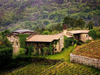 Bodega y hotel Vi&ntilde;a Me&iacute;n, en Leiro (Ourense).