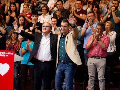 El presidente del Gobierno, Pedro Sánchez en un acto de campaña en apoyo al candidato del PSOE a la presidencia de la Comunidad de Madrid, Ángel Gabilondo.