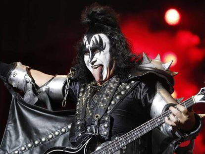 El cantante y bajista de Kiss, Gene Simmons, durante el Rock Fest,  anoche.