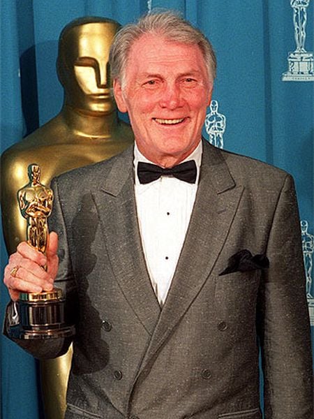 El actor Jack Palance, en 1992, cuando recibió el Oscar por su papel en la película 'Cowboys de ciudad'
