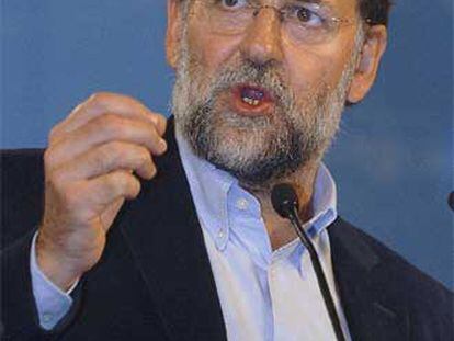 Mariano Rajoy, durante el mitin del PP en Alcalá de Henares.