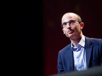 El historiador y profesor israelí Yuval Noah Harari durante una lectura en Amberes, el lunes 27 de enero de 2020.