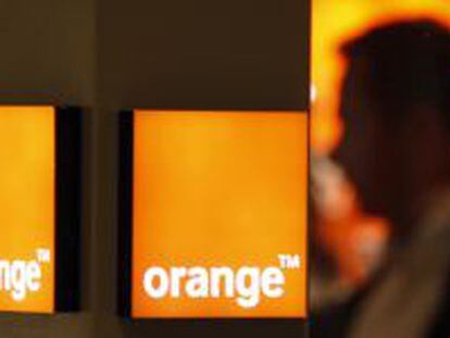 Logo de Orange en una tienda de la operadora.