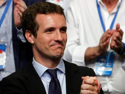 El palentino Pablo Casado ha sido elegido hoy nuevo presidente del PP en sustituci&oacute;n de Mariano Rajoy.