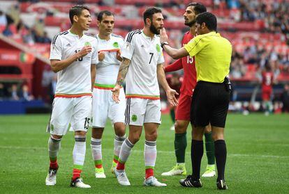 Moreno, Márquez y Layún recriminan el penalti