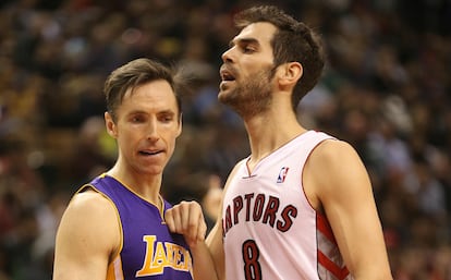 Calderón y Nash, en un Lakers-Raptors.