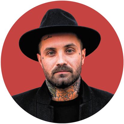Abel Azcona: “Me siento cómodo en la hostilidad, detesto la admiración”